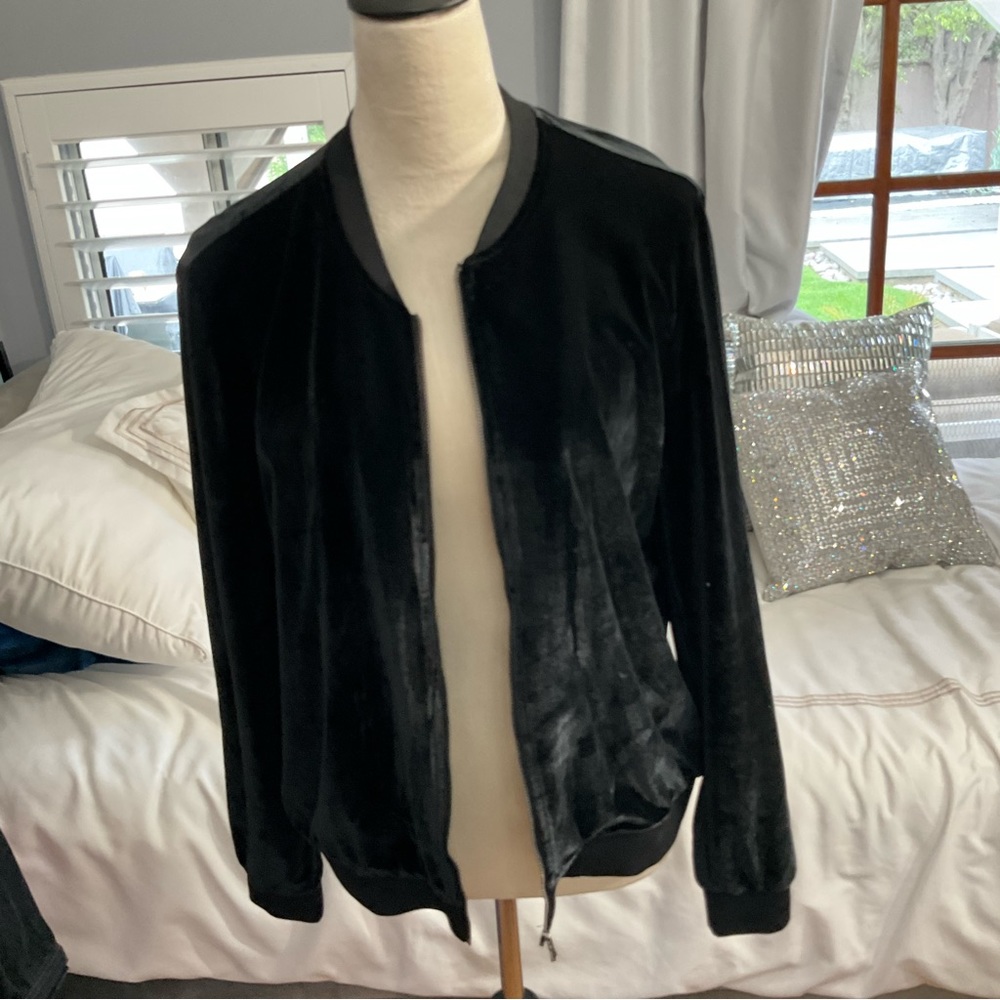 Sacks 5th Avenue Velour Sweatsuit